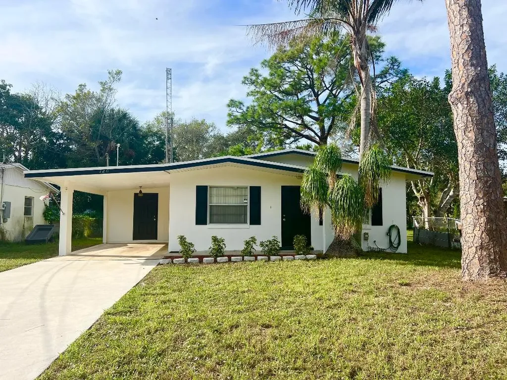 1207 Soltman Avenue Fort Pierce FL 34950