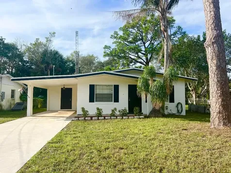 1207 Soltman Avenue Fort Pierce FL 34950