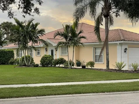 8454 SE Retreat Drive Hobe Sound FL 33455