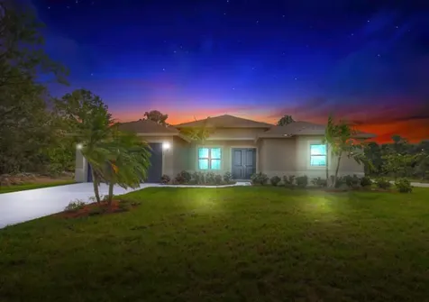 1726 SW California Boulevard Port St Lucie FL 34953