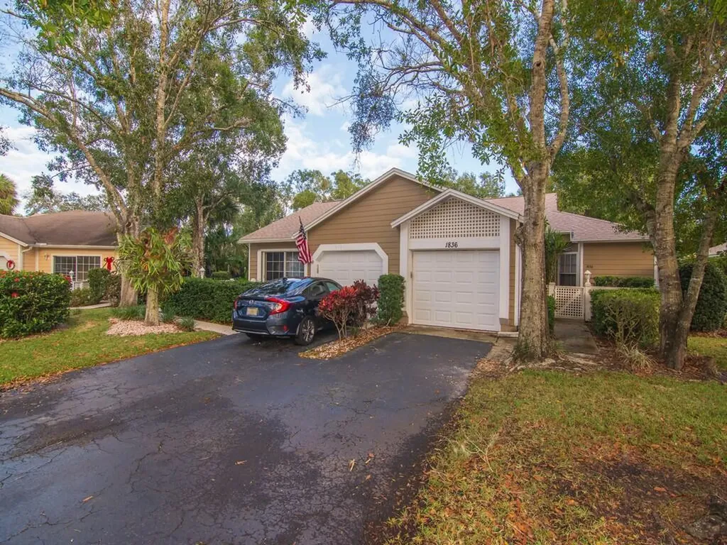 1836 Sixty Oaks Lane Vero Beach FL 32966