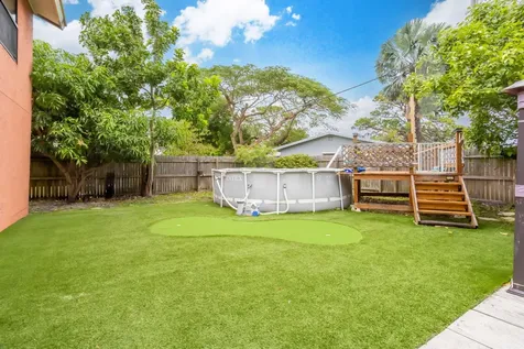 580 NW 9th Court Boynton Beach FL 33426