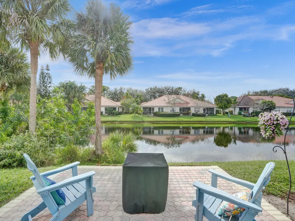 5092 N La Sedona Circle Delray Beach FL 33484