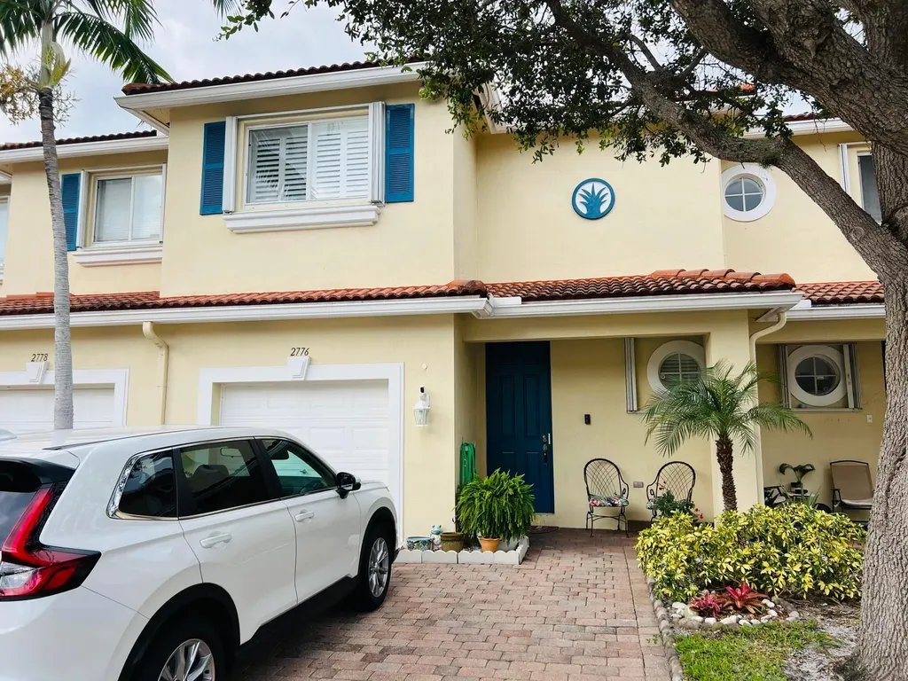 2776 S Evergreen Circle Boynton Beach FL 33426