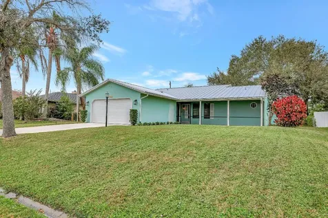 2572 SW Mcdonald Street Port St Lucie FL 34953
