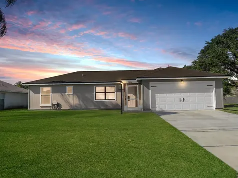 3226 SW Savona Boulevard Port St Lucie FL 34953