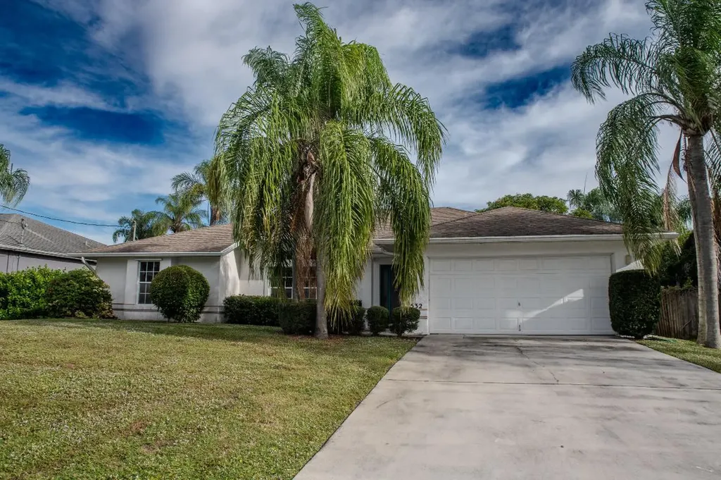 532 SE Nome Drive Port St Lucie FL 34984