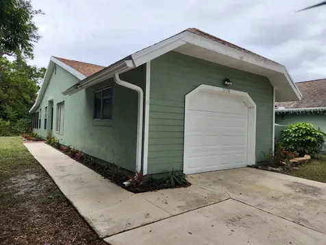 1358 SE Rivergreen Circle Port St Lucie FL 34952