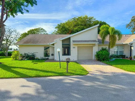3153 Strawflower Way Lake Worth FL 33467
