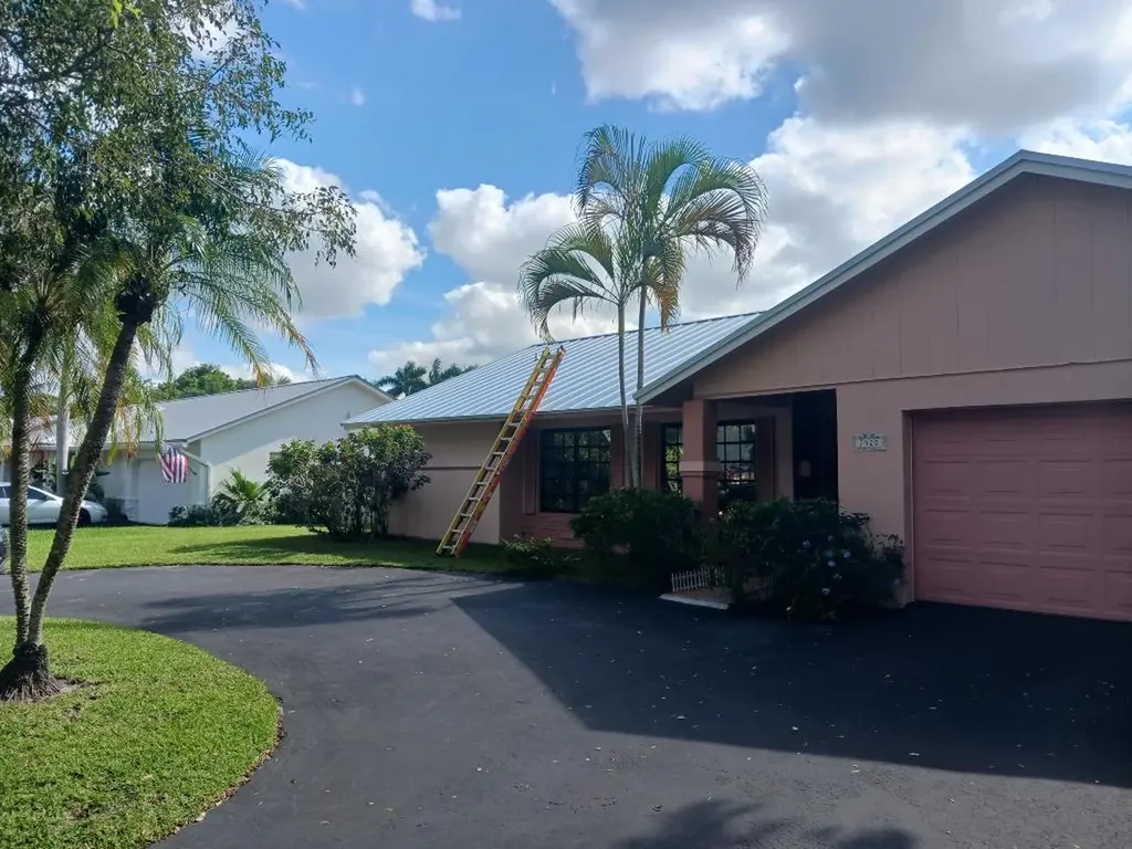 7320 SW 7th Street Plantation FL 33317