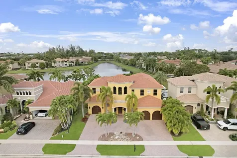 8815 Club Estates Way Lake Worth FL 33467