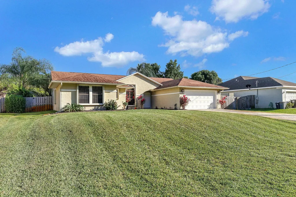 2449 SW Massey Street Port St Lucie FL 34953