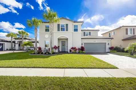 7720 NW Greenspring Street Port St Lucie FL 34987