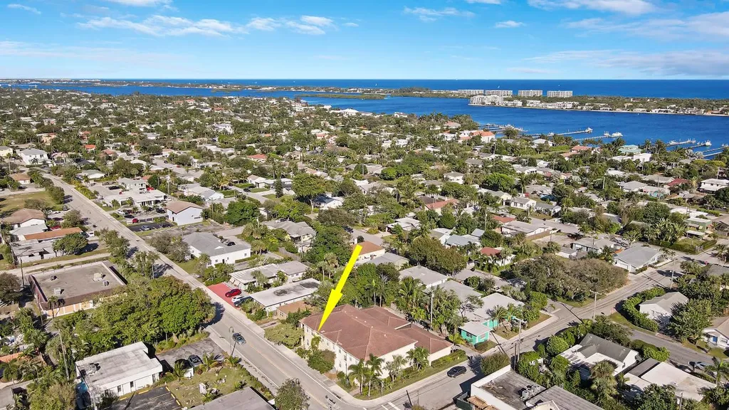 1600 N Federal Highway Lake Worth Beach FL 33460