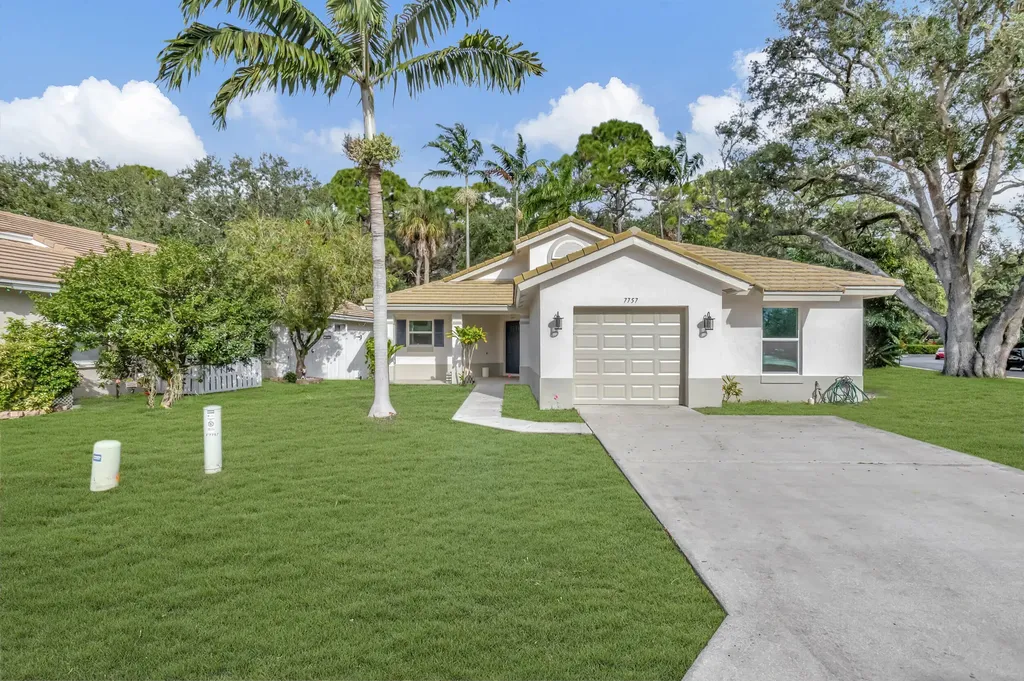 7757 Manor Forest Lane Boynton Beach FL 33436