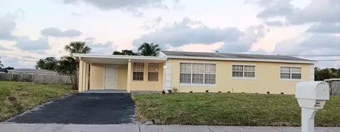 131 NE 15th Avenue Boynton Beach FL 33435