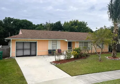 538 NW Marion Avenue Port St Lucie FL 34983