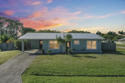 1698 SW Gemini Lane Port St Lucie FL 34984