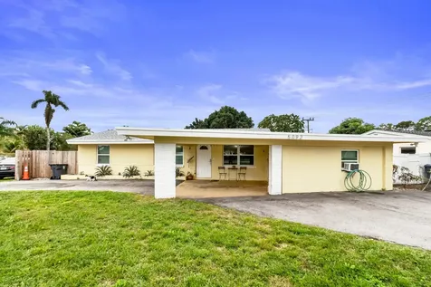 5092 Purdy Lane West Palm Beach FL 33415