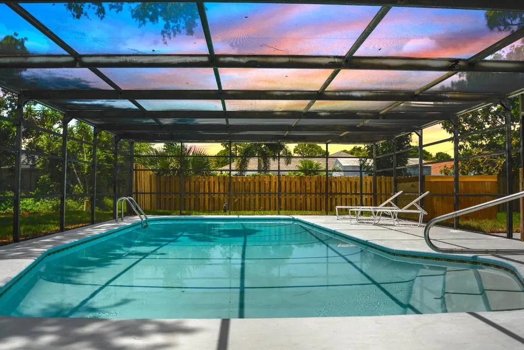 365 17th Avenue Vero Beach FL 32962