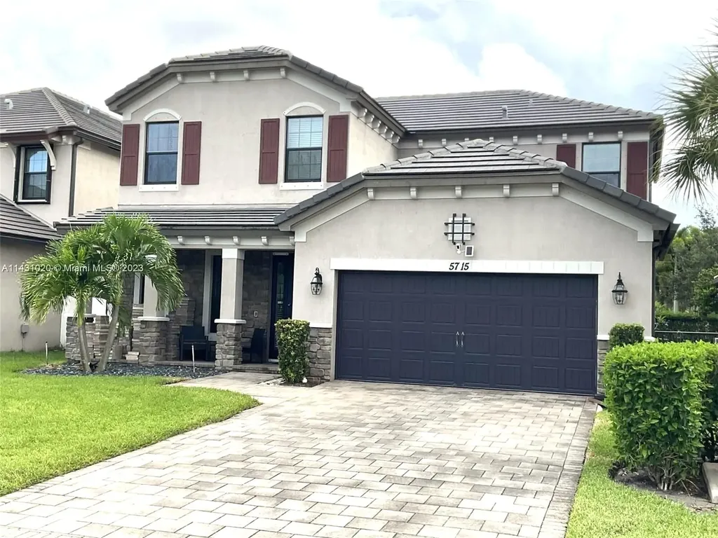 5715 Sandbirch Way Lake Worth FL 33463