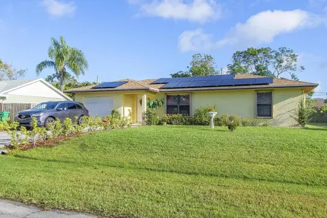 2173 SE Gaslight Street Port St Lucie FL 34952