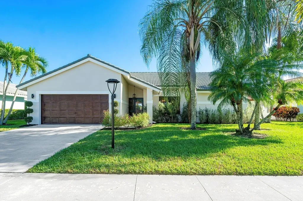5657 Aspen Ridge Circle Delray Beach FL 33484