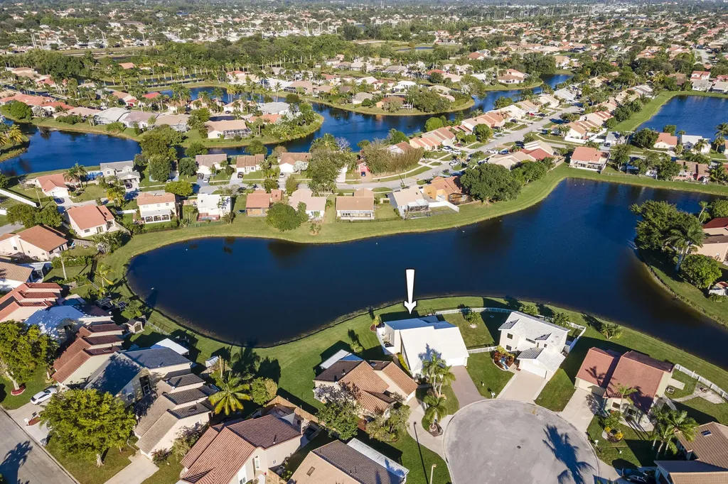 6425 96th Place S Boynton Beach FL 33437