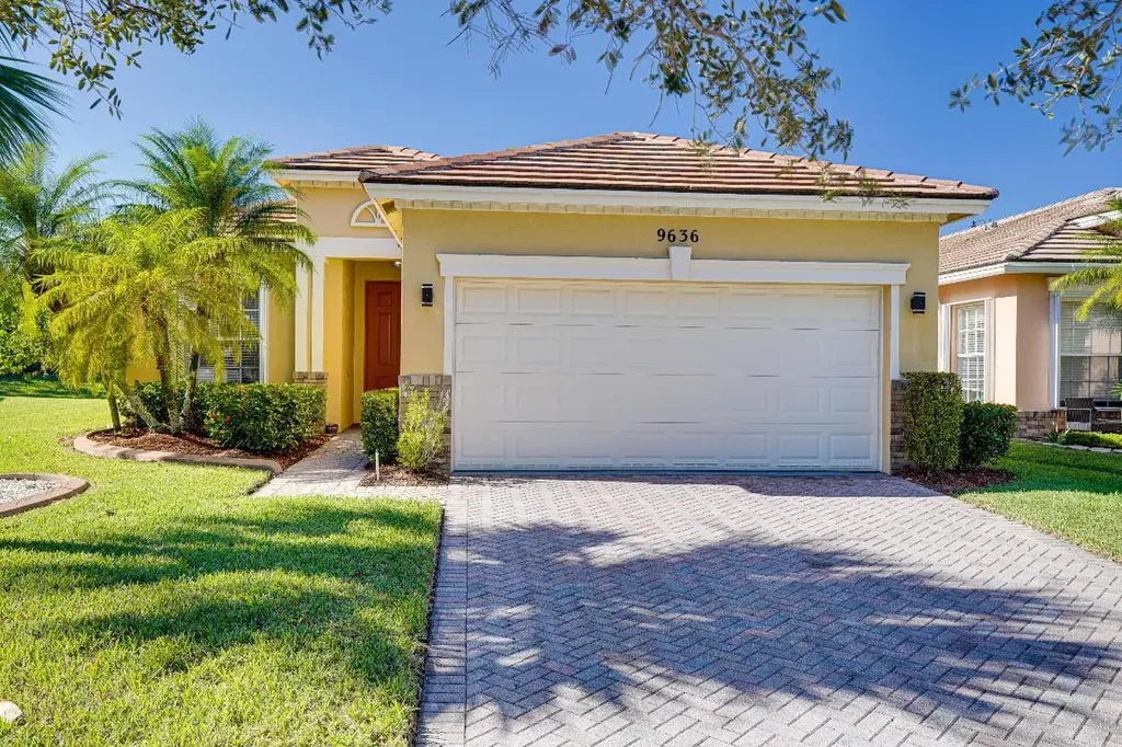 9636 SW Flowermound Circle Port St Lucie FL 34987