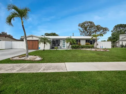 336 Cypress Lane Palm Springs FL 33461