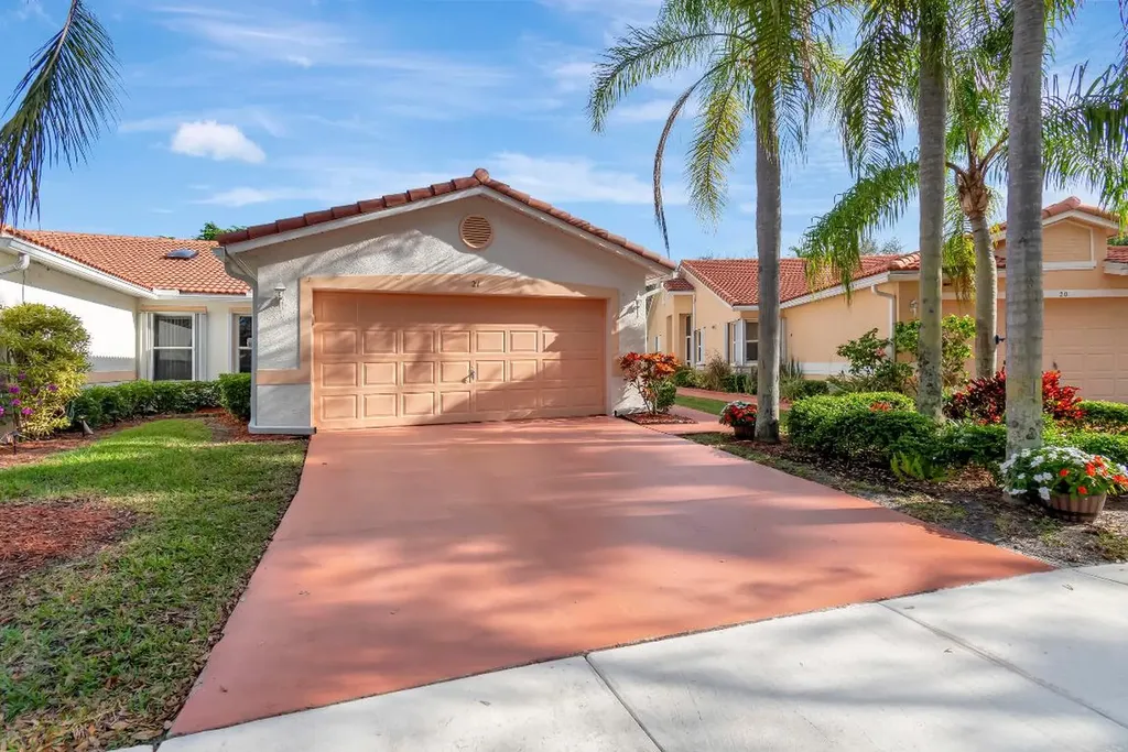 21 Sausalito Drive Boynton Beach FL 33436