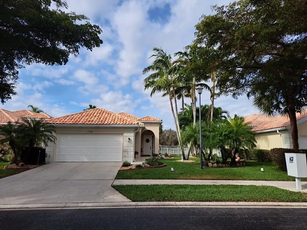 4646 Hammock Circle Delray Beach FL 33445