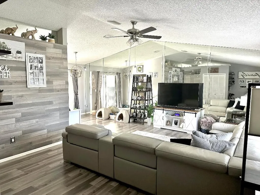 176 Roycourt Circle Royal Palm Beach FL 33411