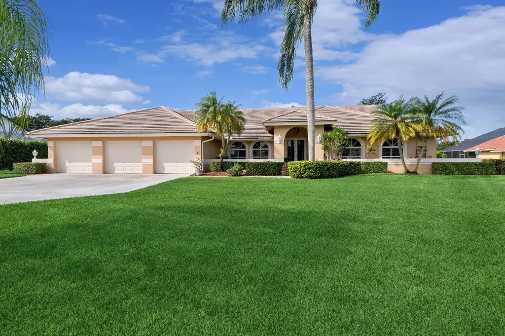 21094 Sweetwater Lane N Boca Raton FL 33428