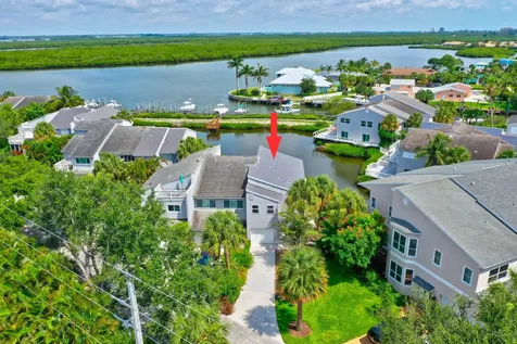 2460 Harbour Cove Drive Hutchinson Island FL 34949