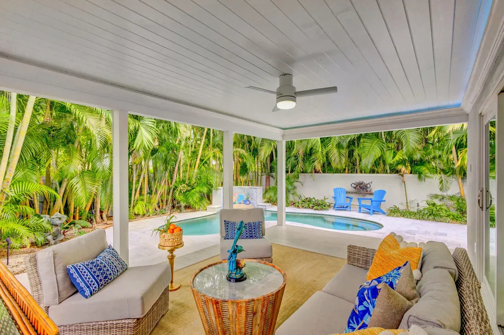 1130 N Lakeside Drive Lake Worth Beach FL 33460
