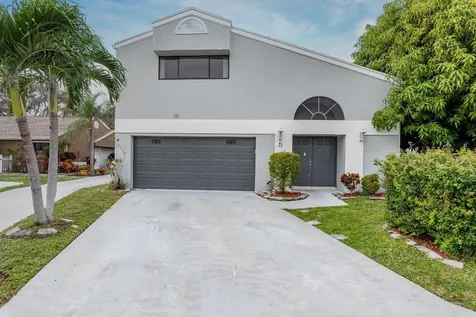 5 Dalton Place Boynton Beach FL 33426