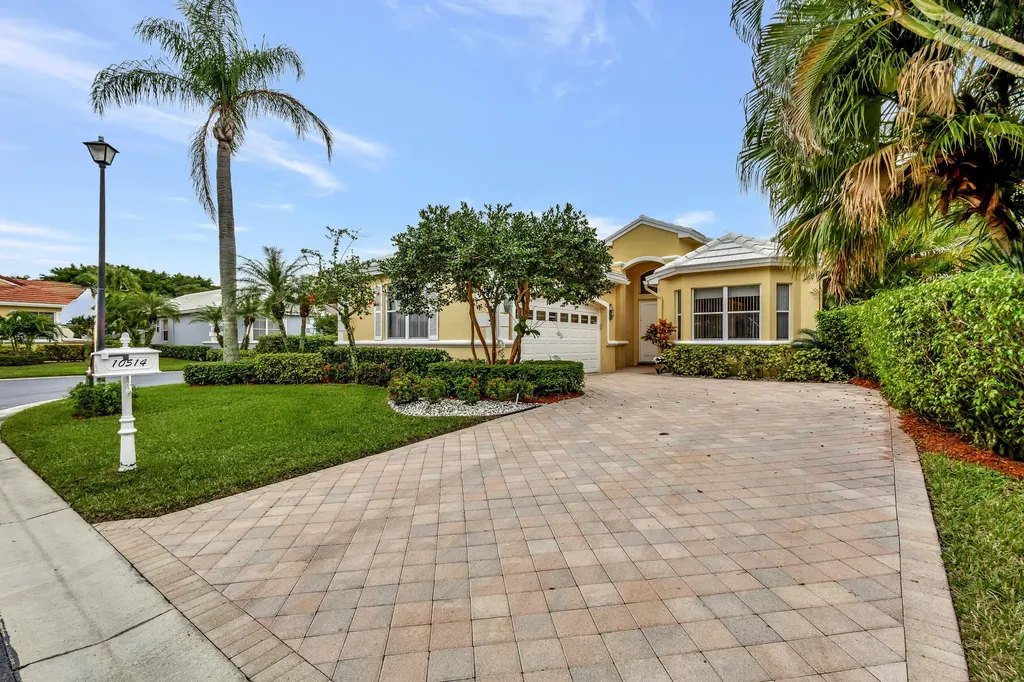 10514 Knoxwood Court Lake Worth FL 33449