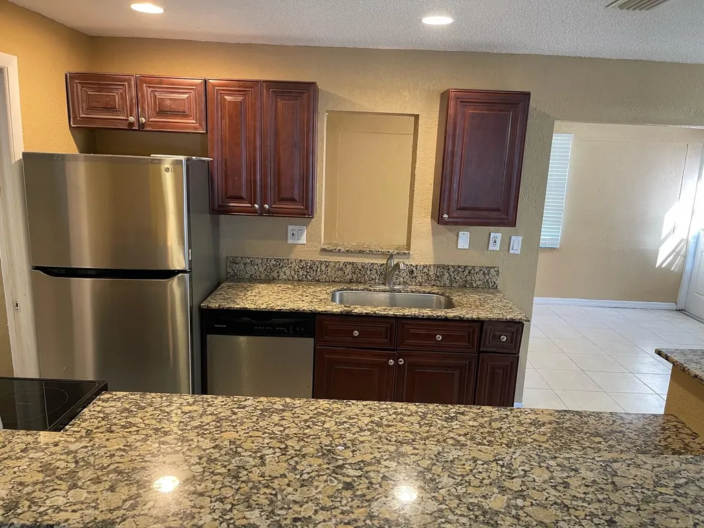 1650 W 12th Court Riviera Beach FL 33404