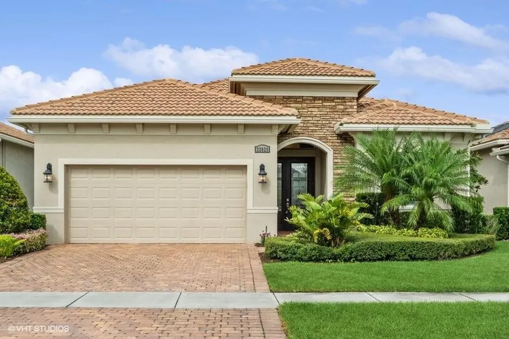 22020 SW Tivolo Way Port St Lucie FL 34986