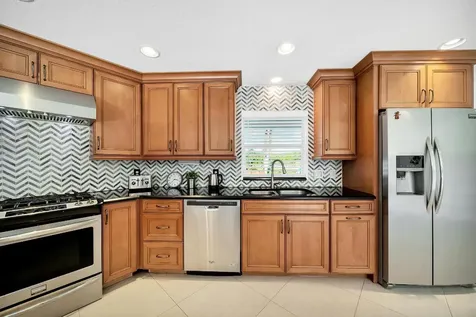 3781 S 25th Street Fort Pierce FL 34981