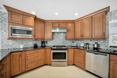 3781 S 25th Street Fort Pierce FL 34981