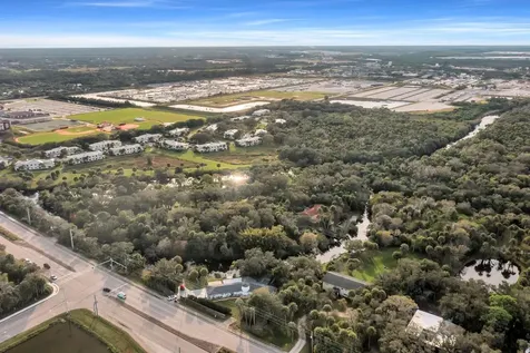 3781 S 25th Street Fort Pierce FL 34981