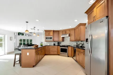 3781 S 25th Street Fort Pierce FL 34981