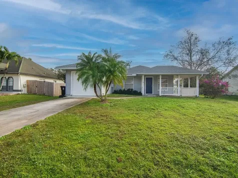 2349 SE Addison Street Port St Lucie FL 34984