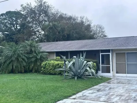 7906 Pensacola Road Fort Pierce FL 34951