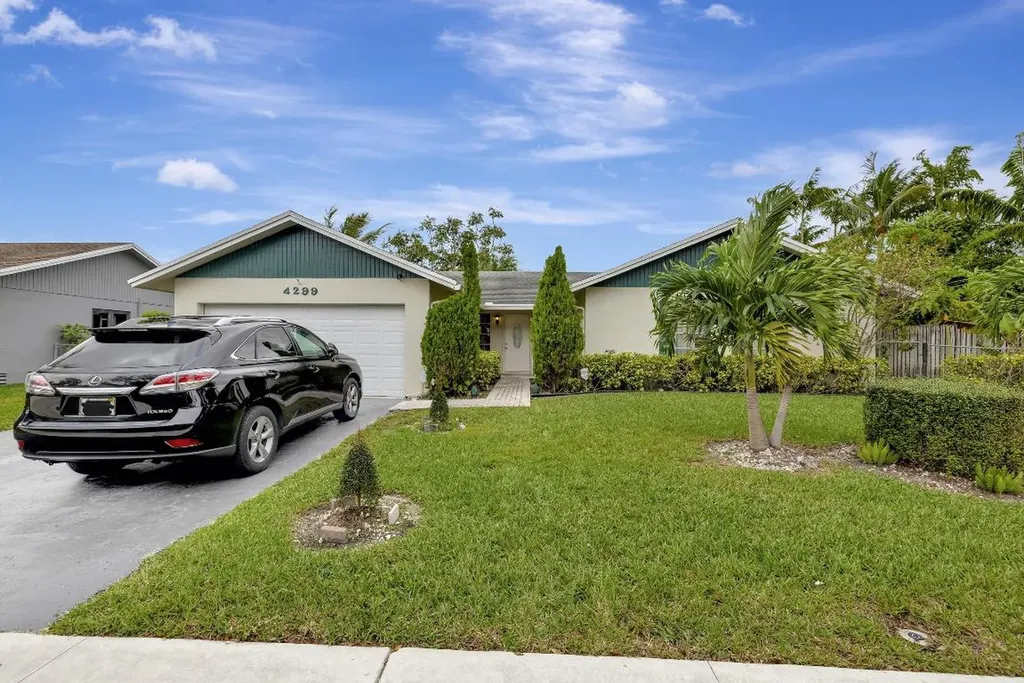 4299 NW 18th Terrace Oakland Park FL 33309