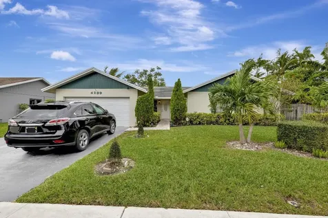 4299 NW 18th Terrace Oakland Park FL 33309