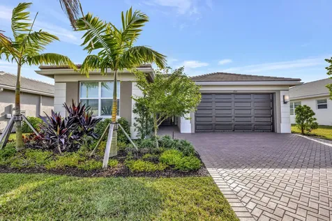 11861 SW Poseidon Way Port St Lucie FL 34987
