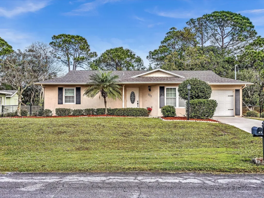 227 SE Grove Avenue Port St Lucie FL 34983